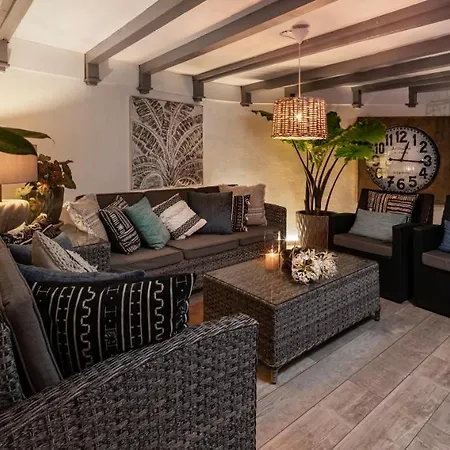 Deluxe Designer Historic Via Lactea, Panoramic Sea Views, Own Private Heated Pool And Subtropical Garden Villa *