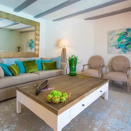 Villa Deluxe Designer Historic Via Lactea, Panoramic Sea Views, Own Private Heated Pool And Subtropical Garden