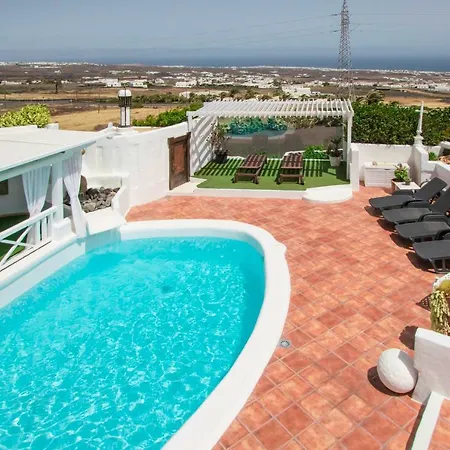 Deluxe Designer Historic Via Lactea, Panoramic Sea Views, Own Private Heated Pool And Subtropical Garden * La Asomada (Lanzarote)