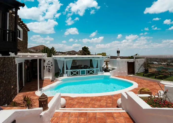 Deluxe Designer Historic Via Lactea, Panoramic Sea Views, Own Private Heated Pool And Subtropical Garden Villa La Asomada (Lanzarote)