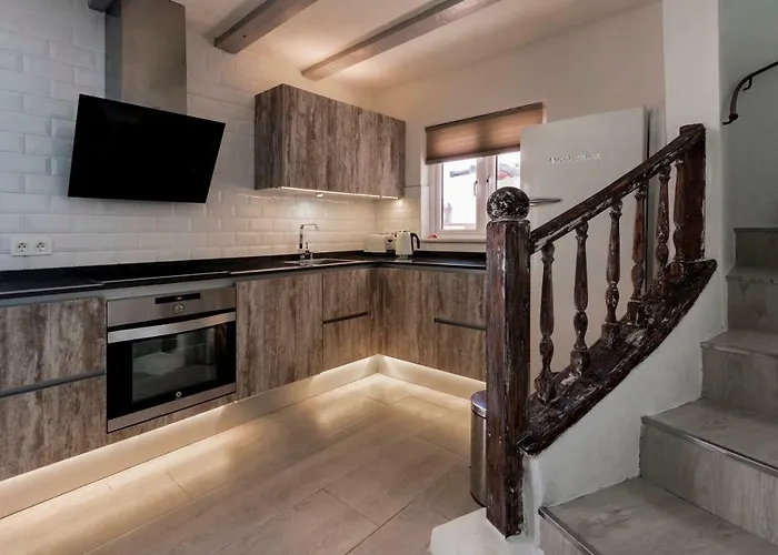 Deluxe Designer Historic Via Lactea, Panoramic Sea Views, Own Private Heated Pool And Subtropical Garden Villa *